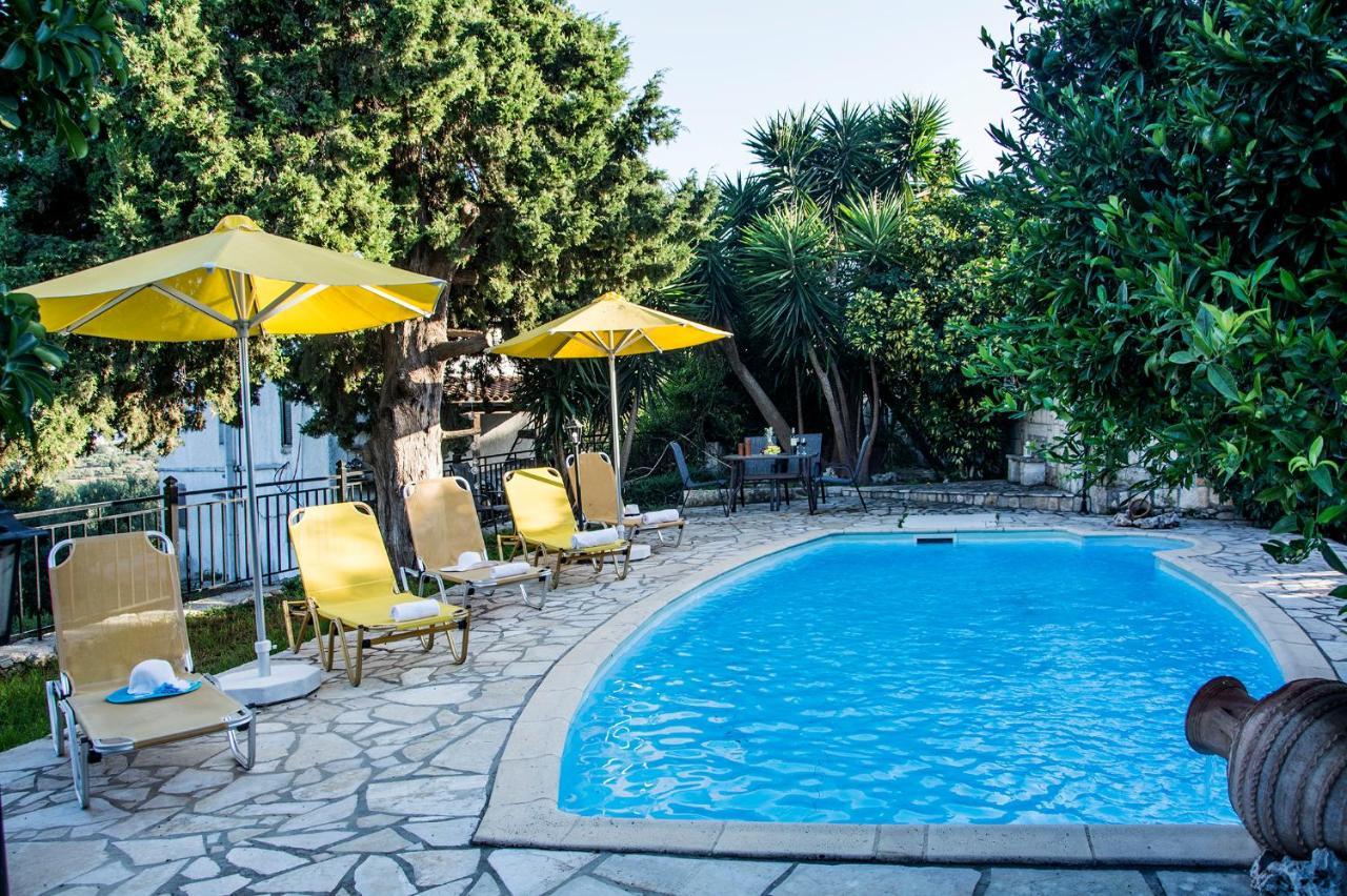 Villa Dimitris Kalamitsi Amygdali Экстерьер фото