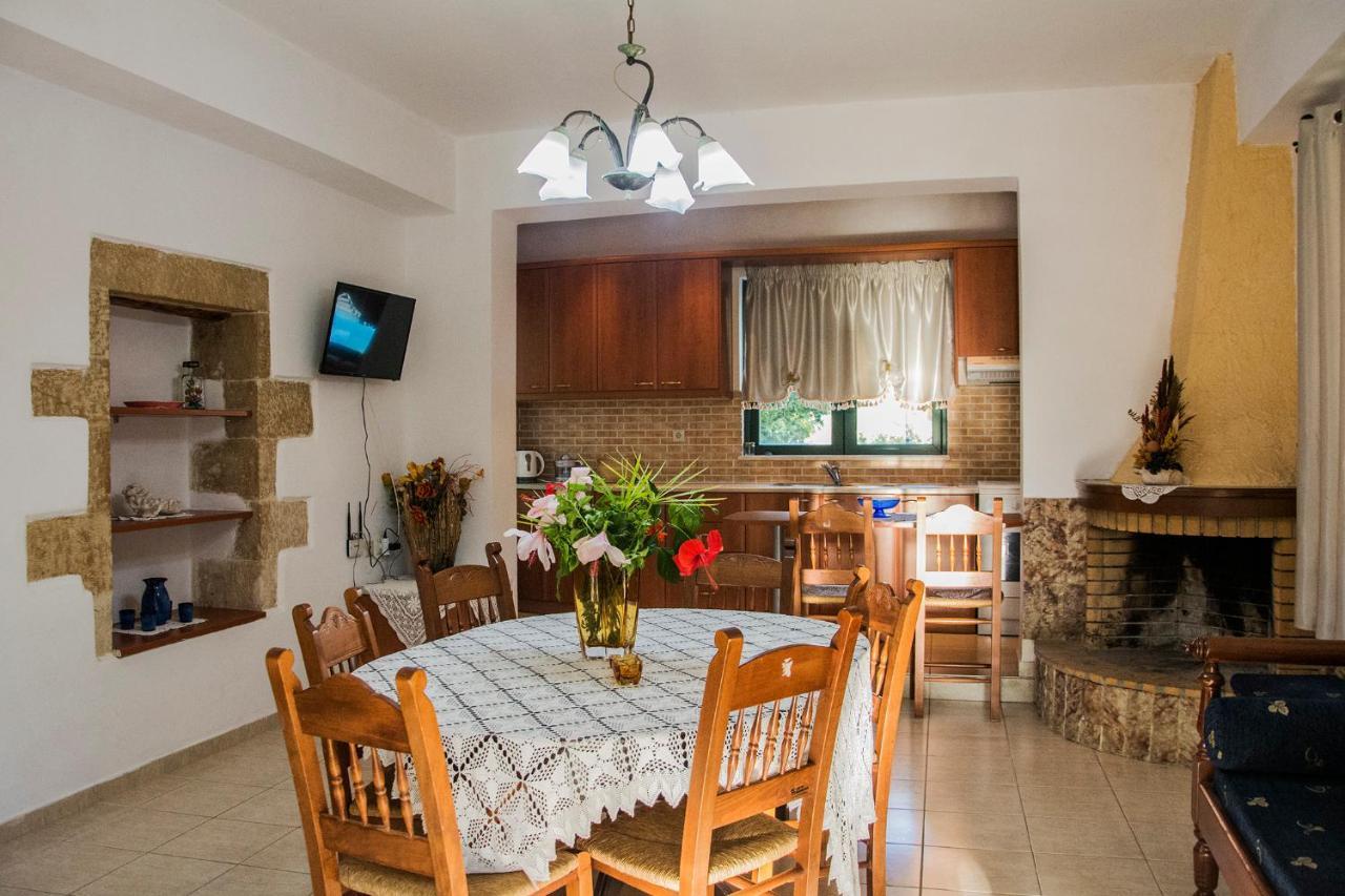 Villa Dimitris Kalamitsi Amygdali Экстерьер фото